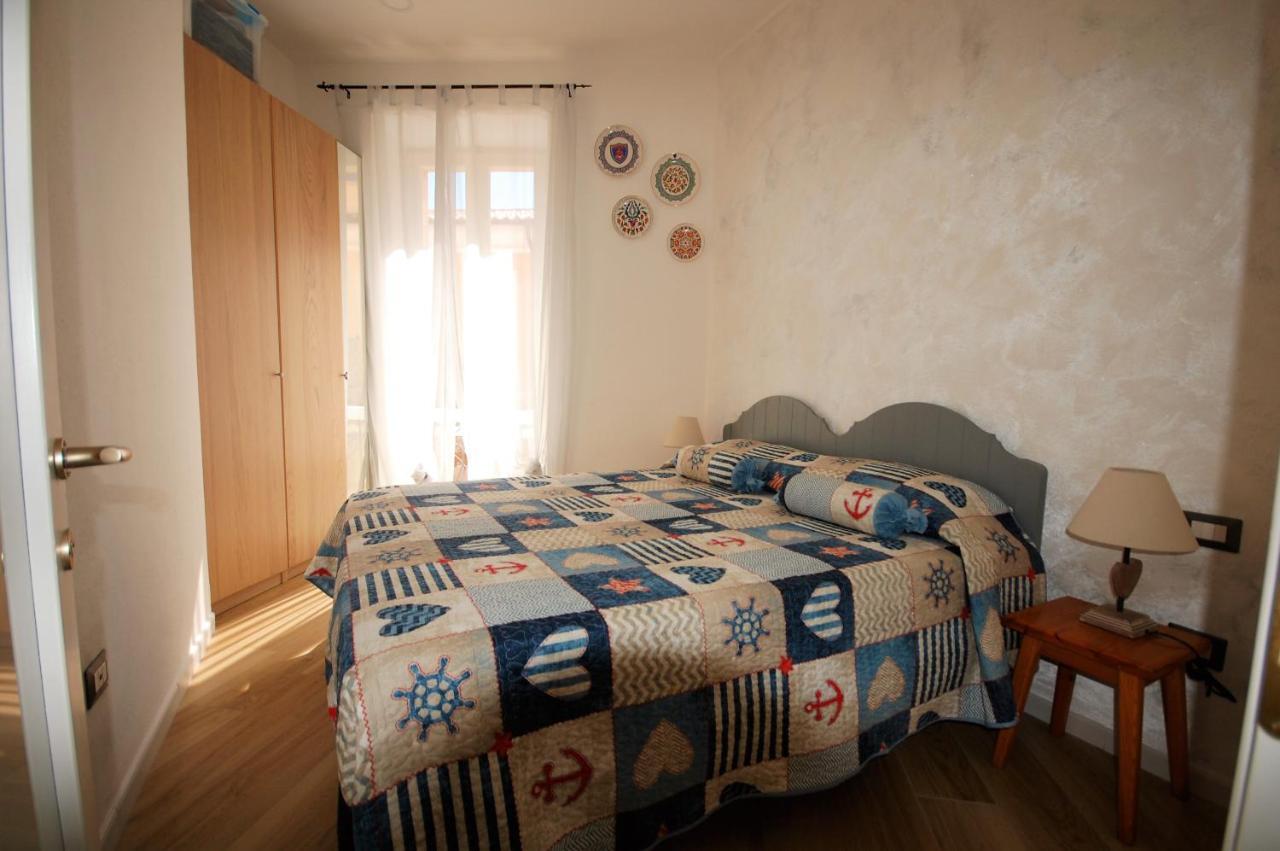Appartamento Azzurra La Maddalena  Bagian luar foto
